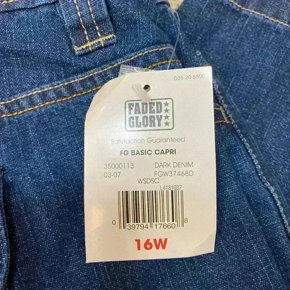 Faded Glory Capris NWT
Size: 16W
Excellent new condition!!! - Picture 6 of 6